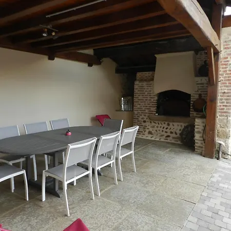 Le Clos De * Pérouges