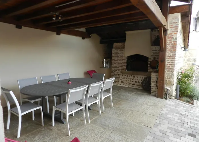 Le Clos De * Pérouges